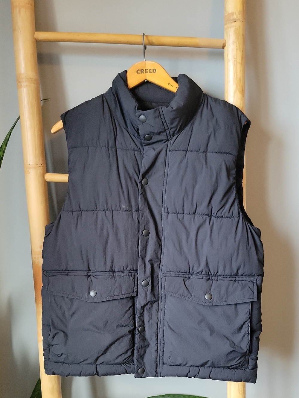 GAP Men's Black Quilted Puffer Vest